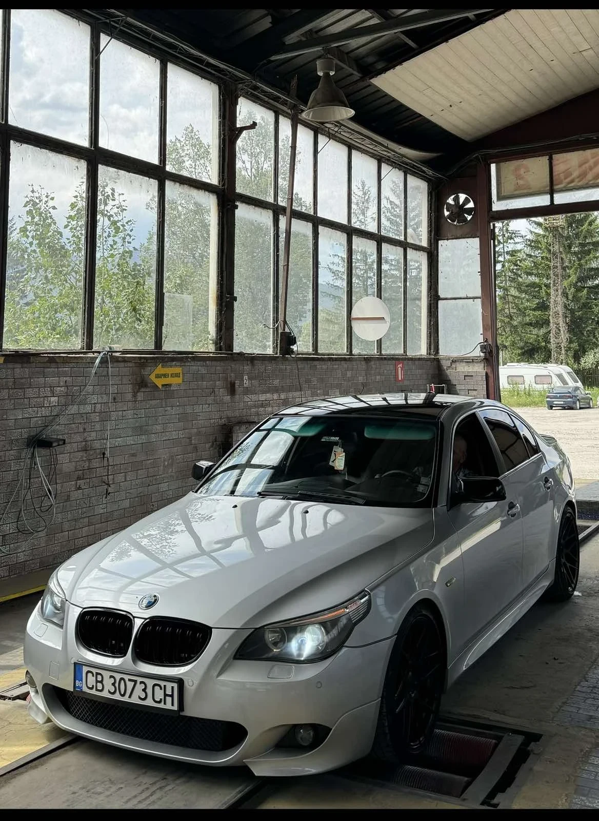 BMW 530