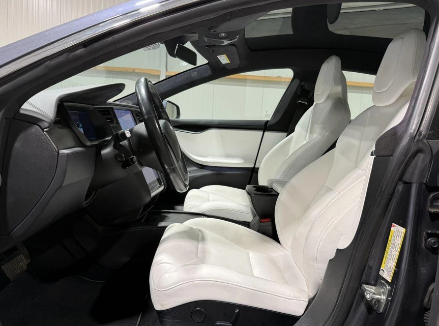 Tesla Model S S100D с Гаранция, снимка 13 - Автомобили и джипове - 56132296