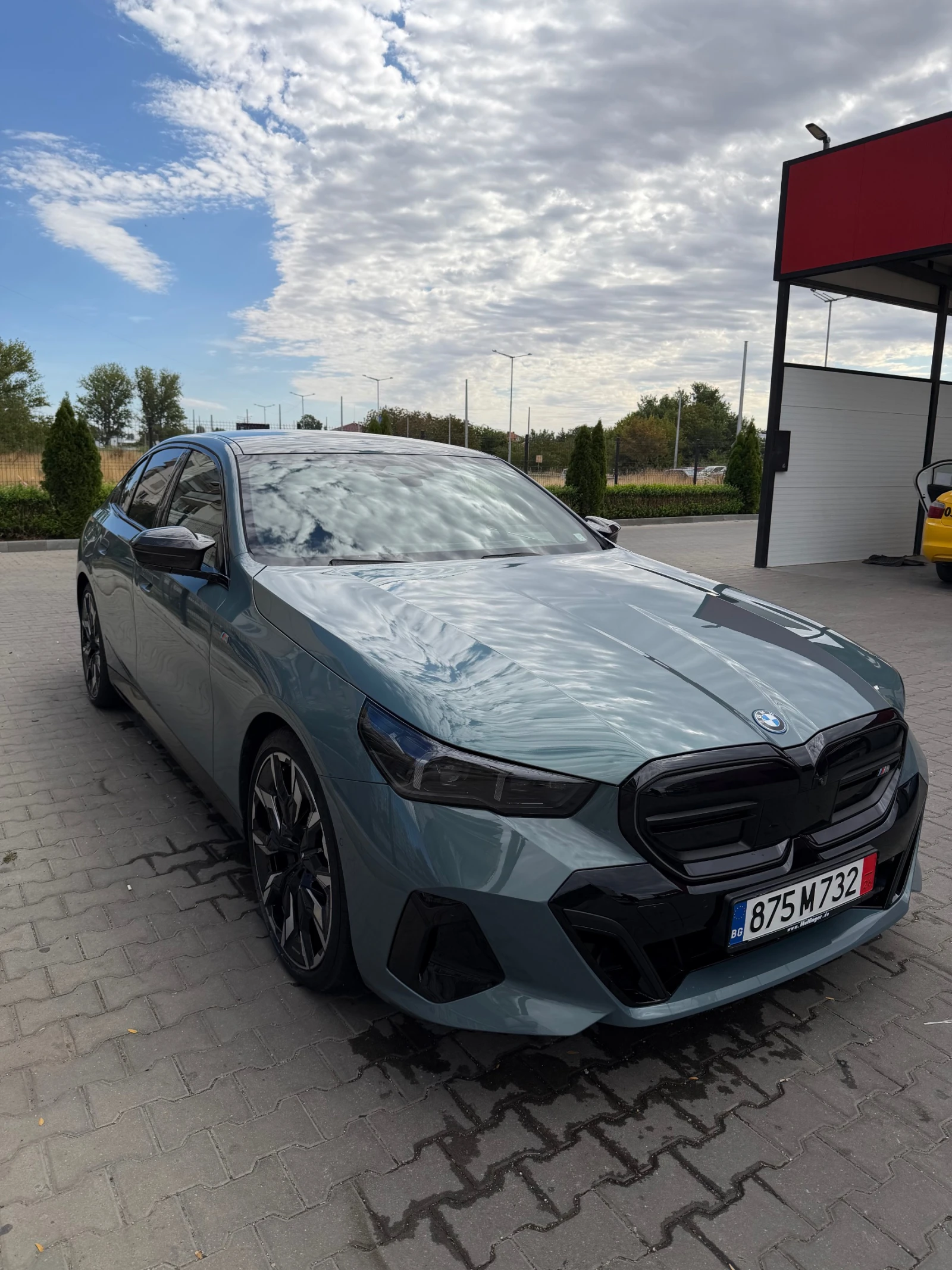 BMW i5 Нов Внос Германия