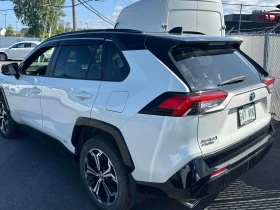 Toyota Rav4 * AWD * АВТОКРЕДИТ * ГЛАВНО ПРЕДСТАВИТЕЛСТВО, снимка 6