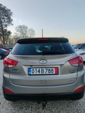 Hyundai IX35 2.0, 184кс. 4х4 - 16600 лв. / 8487.45 € - 38789603 6