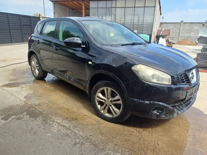 Nissan Qashqai 2.0 150к.с., снимка 4 - Автомобили и джипове - 51650789