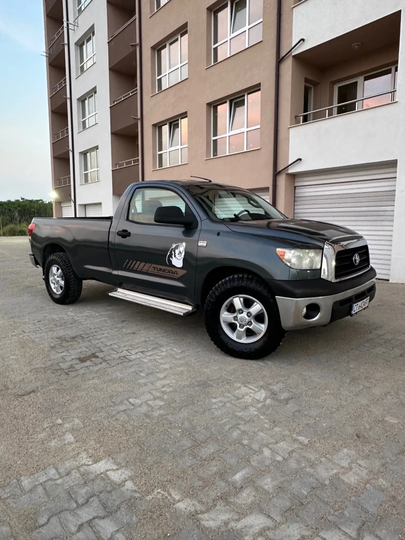 Toyota Tundra I-FORCE V8, снимка 2 - Автомобили и джипове - 52111931
