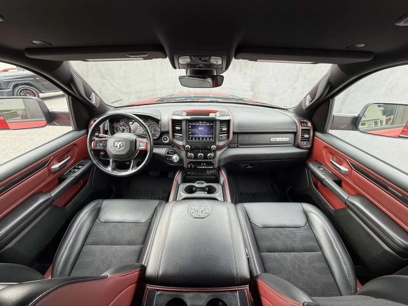 Dodge RAM 1500 5.7L REBEL QUAD CAB, снимка 11 - Автомобили и джипове - 52142311