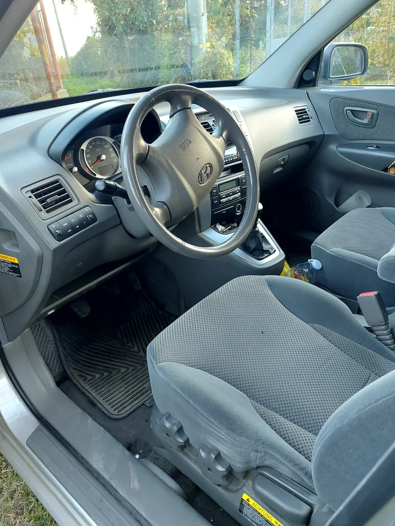 Hyundai Tucson CRDi, снимка 6 - Автомобили и джипове - 52269627
