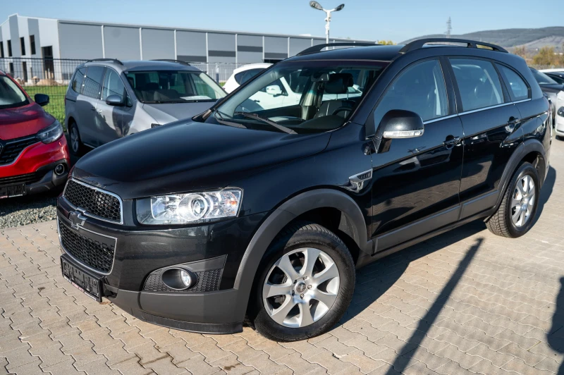 Chevrolet Captiva 2.2* 184кс* 7места* полукожа, снимка 3 - Автомобили и джипове - 52411461