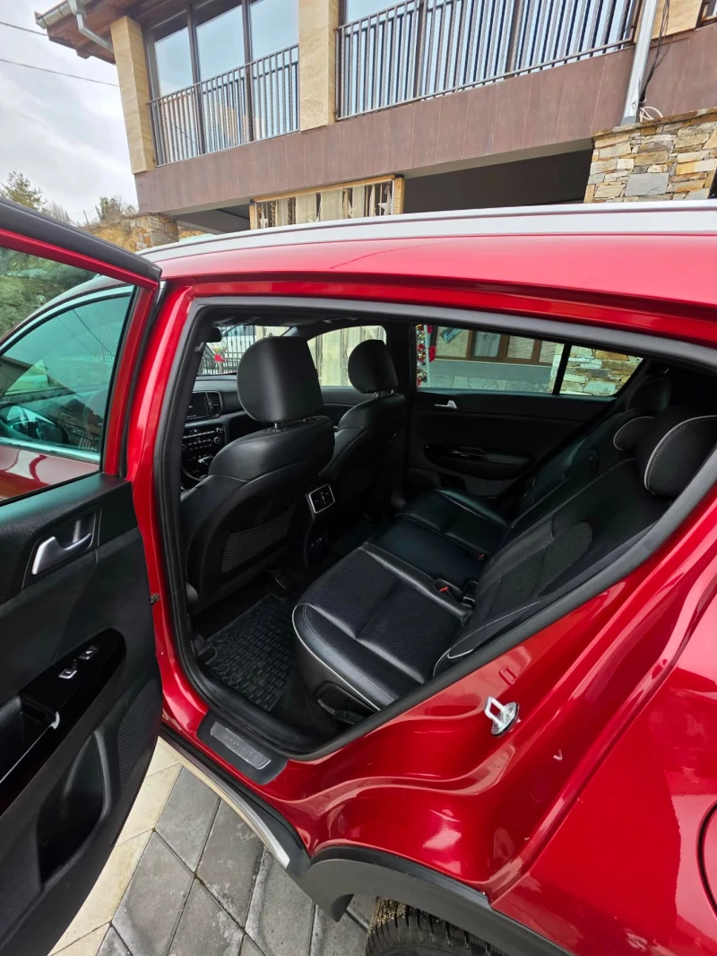 Kia Sportage, снимка 3 - Автомобили и джипове - 53174513