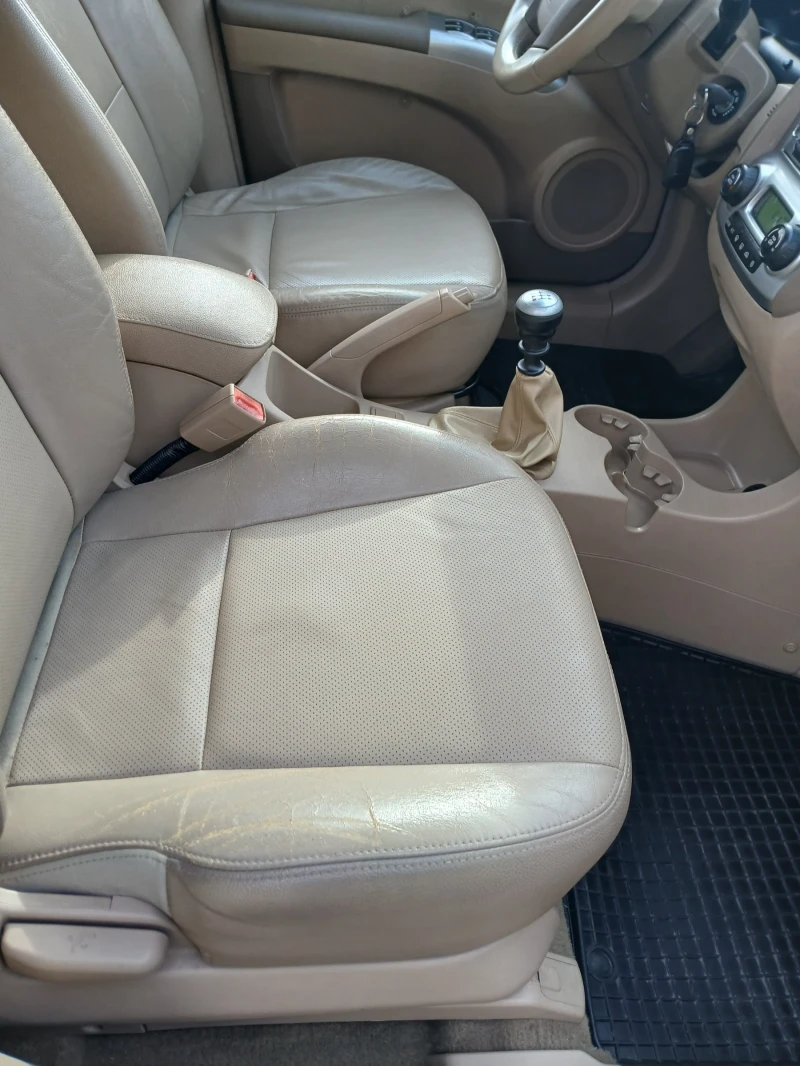 Kia Sportage, снимка 7 - Автомобили и джипове - 53225071