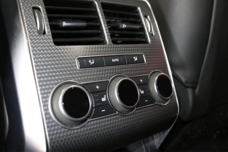 Land Rover Range Rover Sport SVR* MERIDIAN* ХЕДЪП* МЪРТВА* ТОЧКА* LANE* ASSIST*, снимка 16 - Автомобили и джипове - 53323603