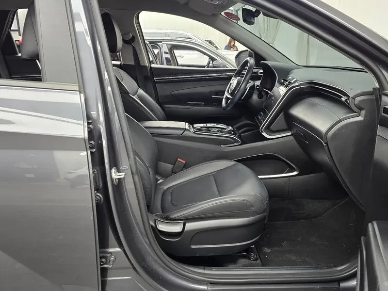 Hyundai Tucson NX4 2.0 Diesel 2WD   новата генерация Tucson, снимка 10 - Автомобили и джипове - 55258859