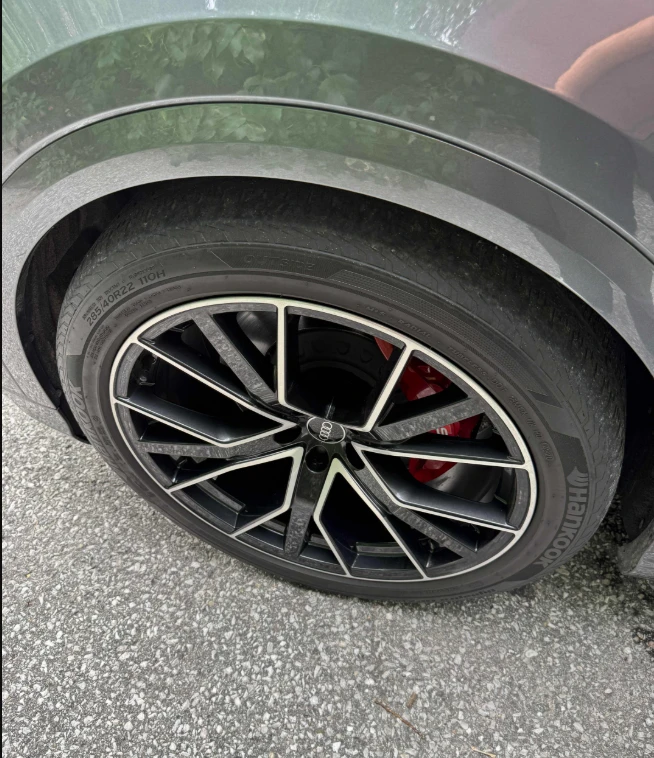 Audi SQ8 4.0TFSI* 360* MILD* МАСАЖ* SOFT* HEAD UP* BANG&O, снимка 6 - Автомобили и джипове - 56128965