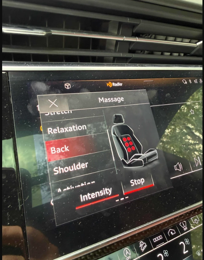 Audi SQ8 4.0TFSI* 360* MILD* МАСАЖ* SOFT* HEAD UP* BANG&O, снимка 13 - Автомобили и джипове - 56128965
