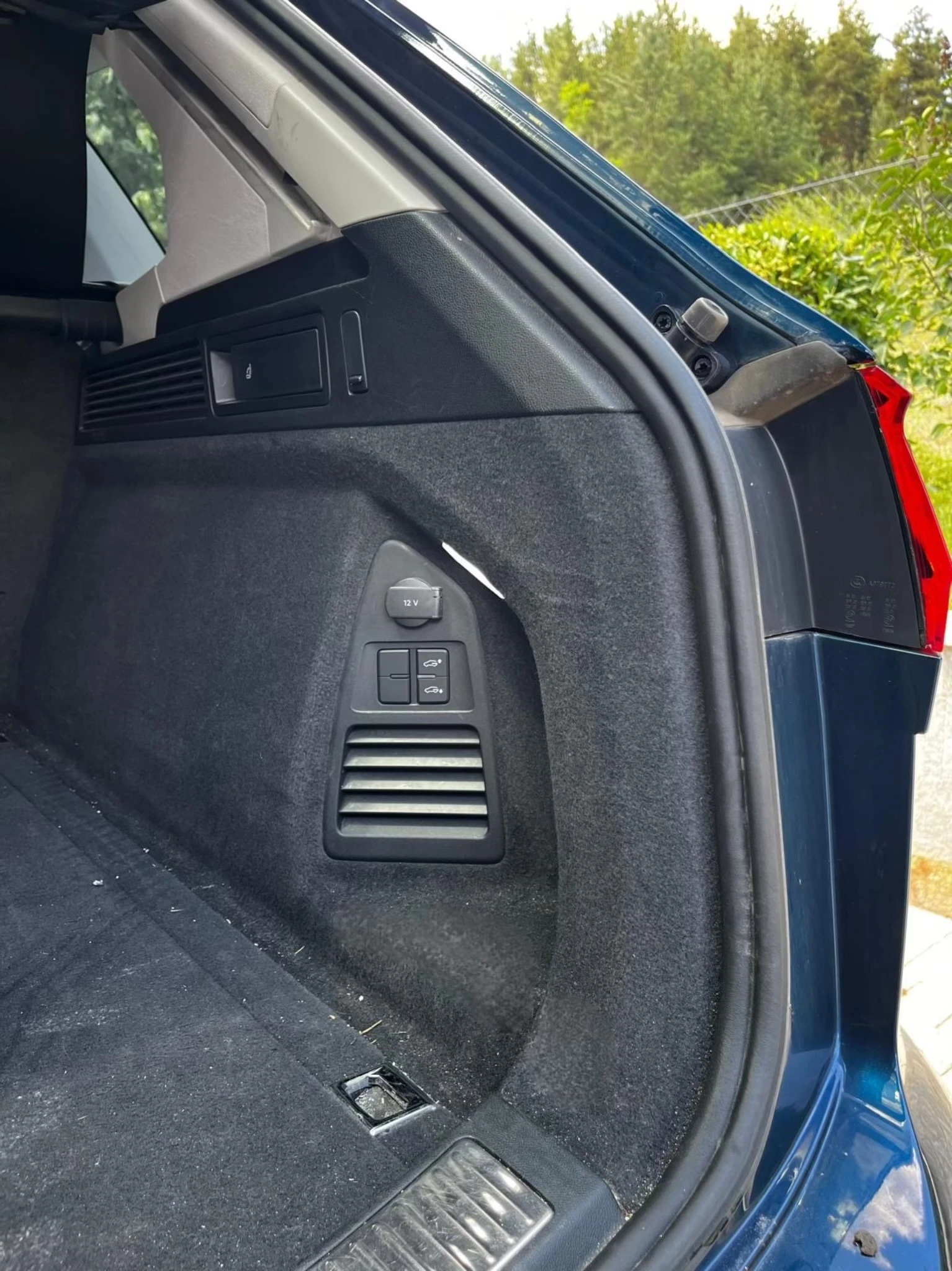 VW Touareg  - изображение 10