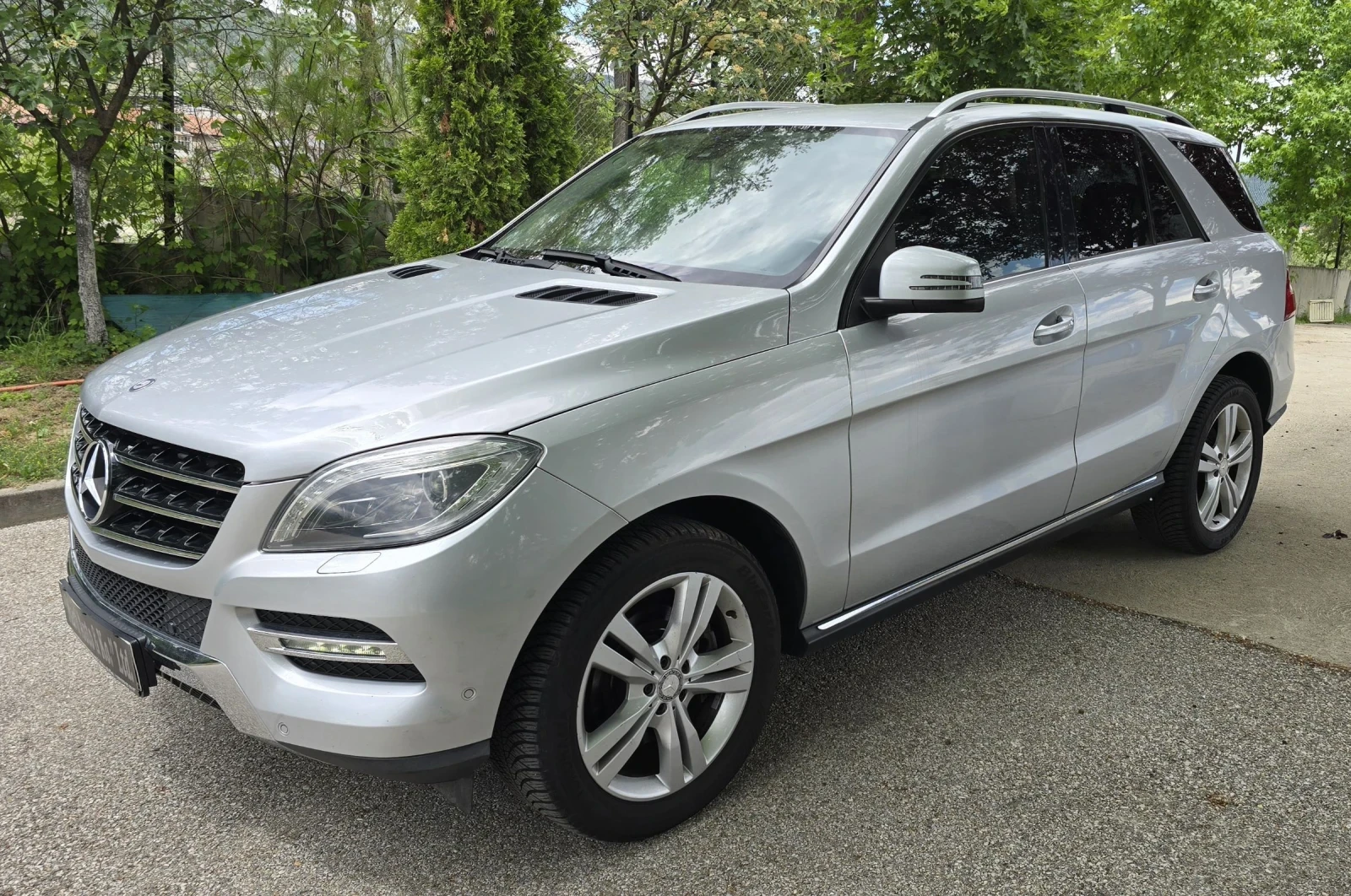 Mercedes-Benz ML 250 Bluetec, снимка 5 - Автомобили и джипове - 51158899