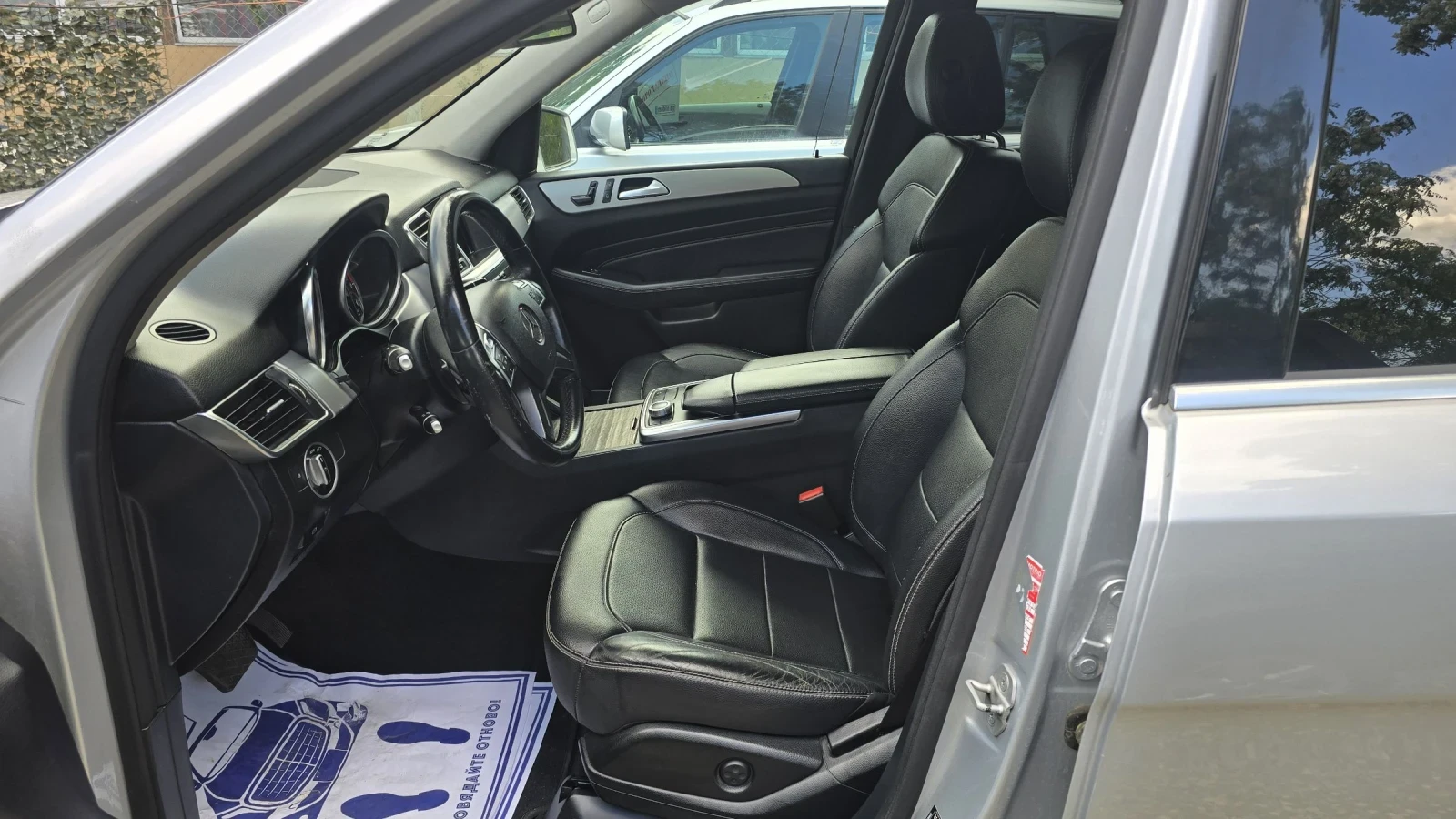Mercedes-Benz ML 250 Bluetec, снимка 15 - Автомобили и джипове - 51158899
