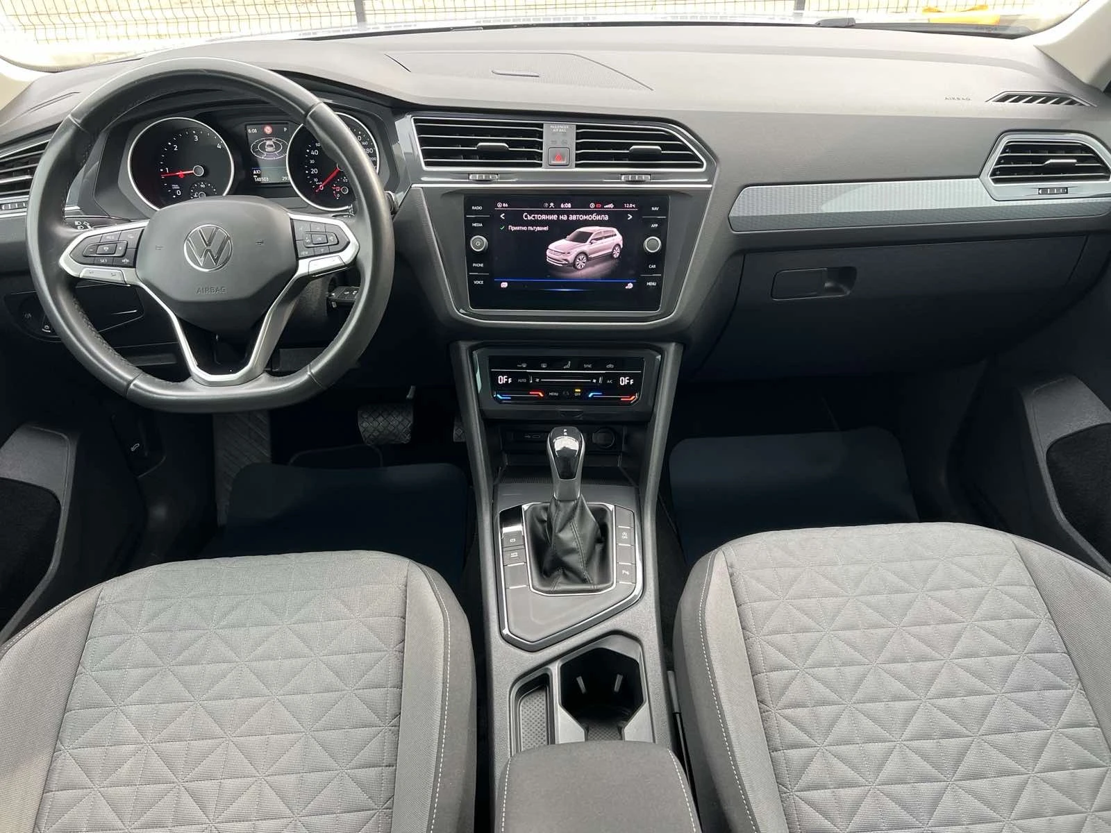 VW Tiguan 2.0 TDI Life  150 HP - изображение 9