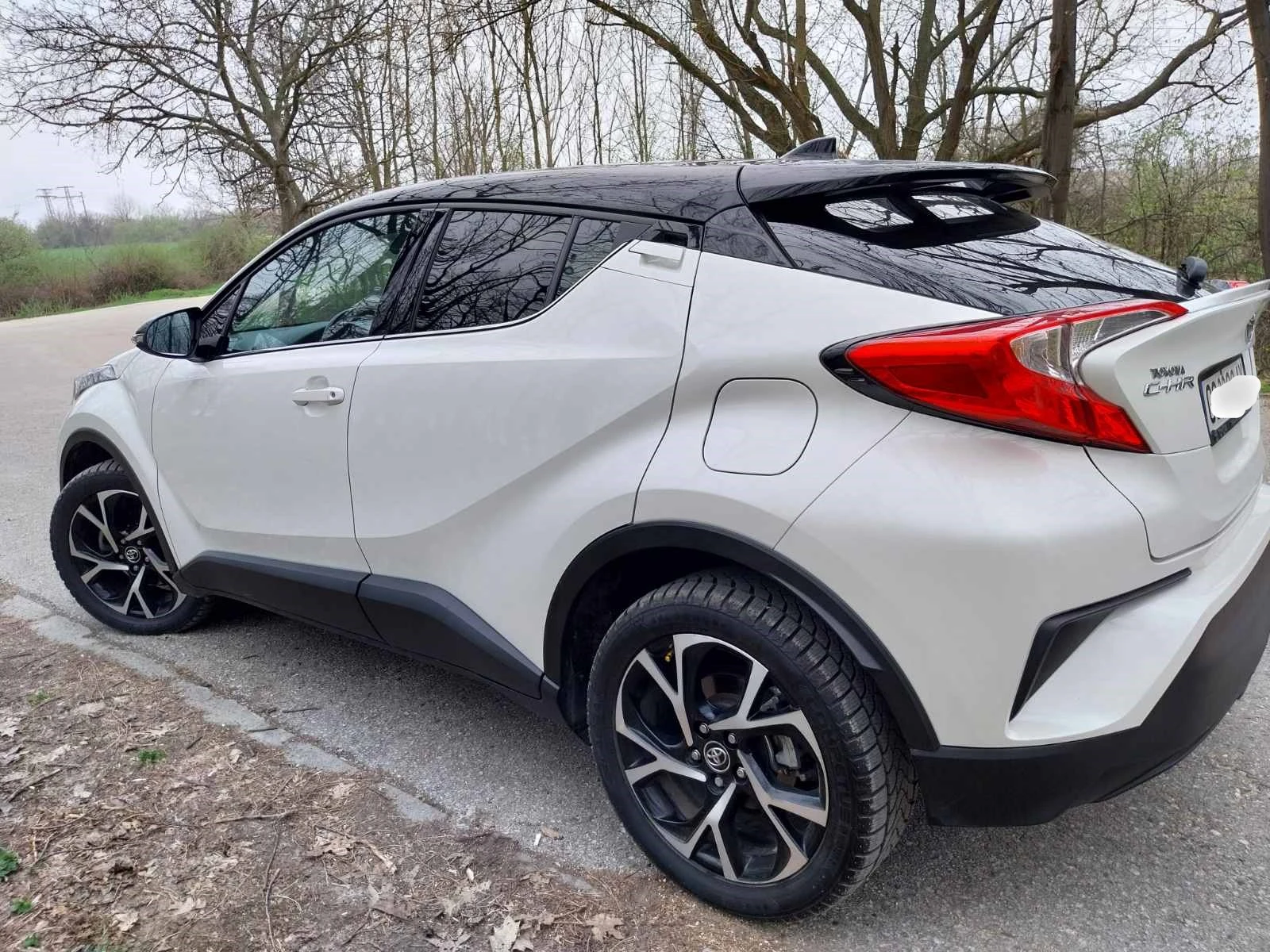 Toyota C-HR  - изображение 2