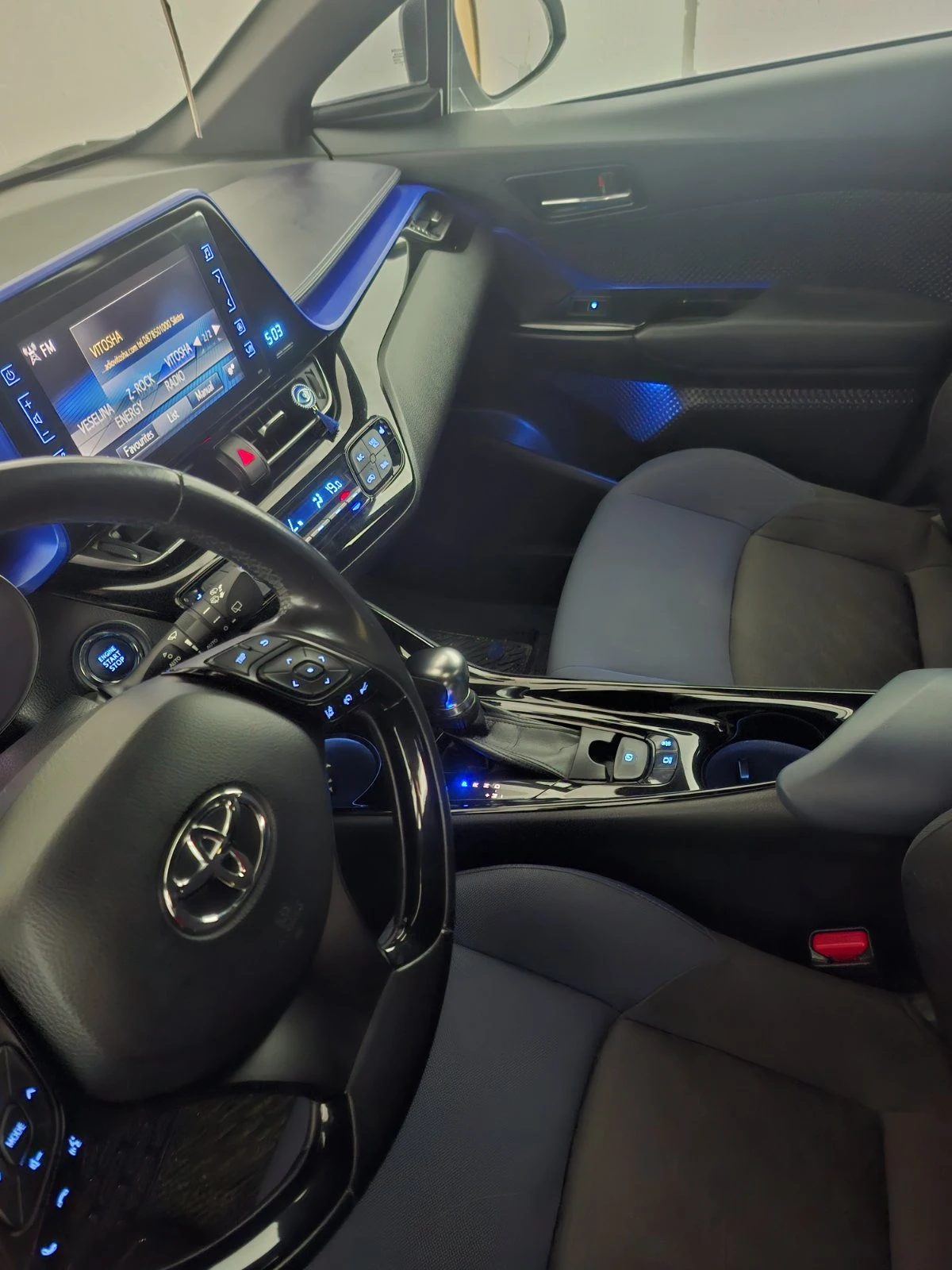 Toyota C-HR  - изображение 8