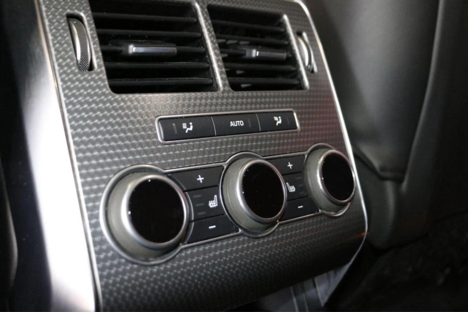 Land Rover Range Rover Sport SVR* MERIDIAN* �����* ������* �����* LANE* ASSIST* | Mobile.bg � ����������� 16