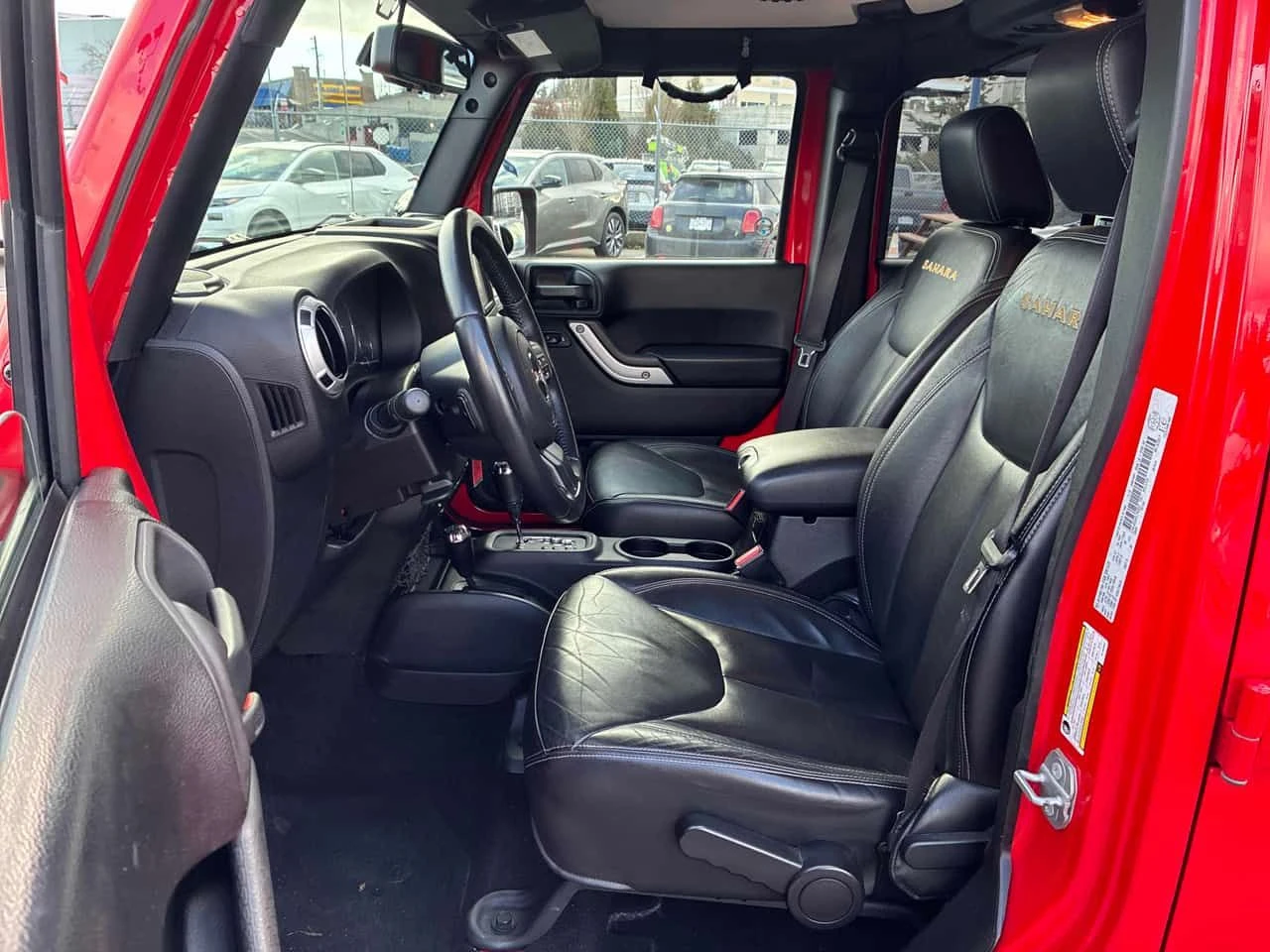 Jeep Wrangler * Sahara * KEYLESS* PANO* ПОДГРЕВ*  - изображение 5