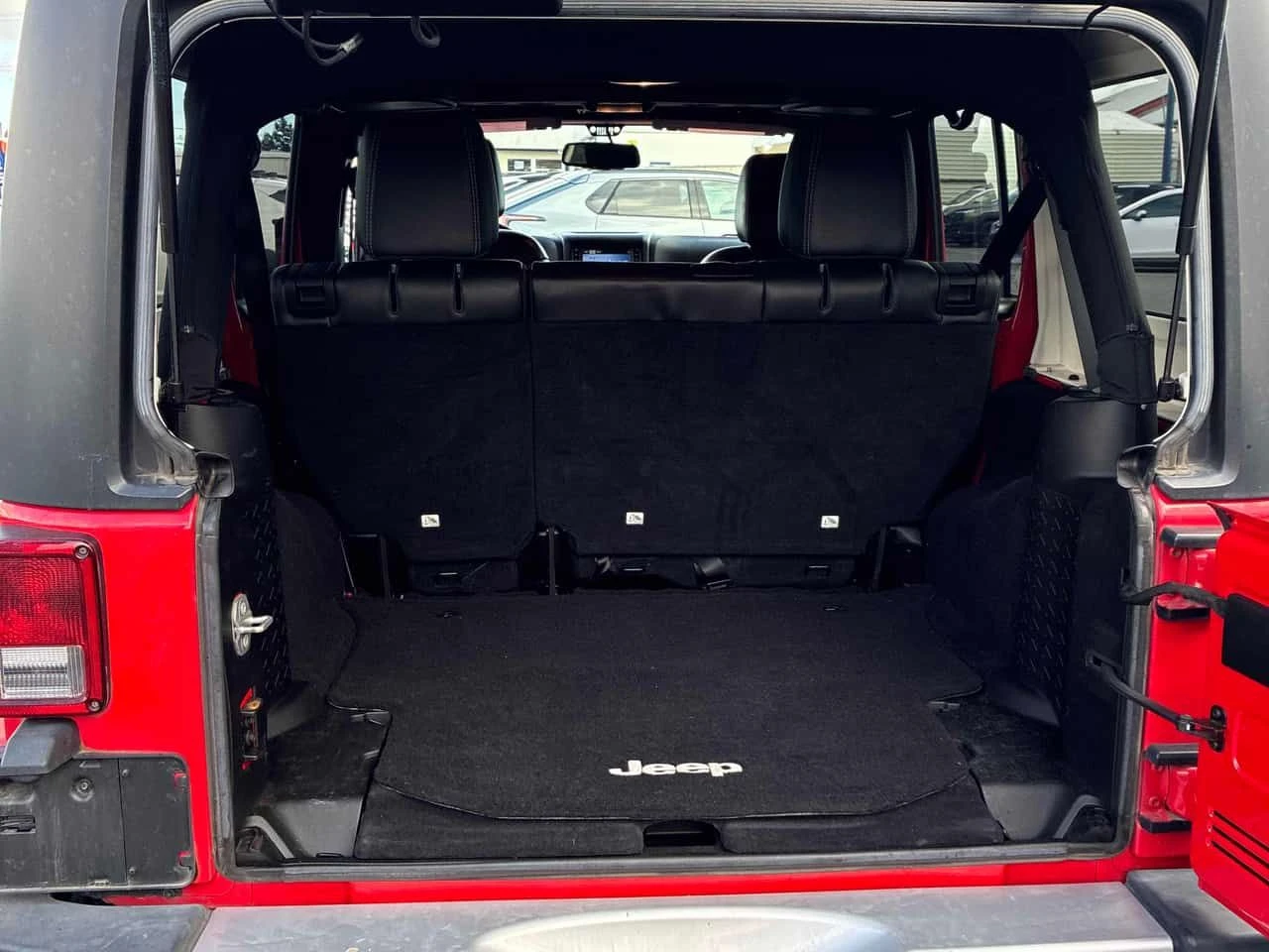 Jeep Wrangler * Sahara * KEYLESS* PANO* �������*  | Mobile.bg � ����������� 12