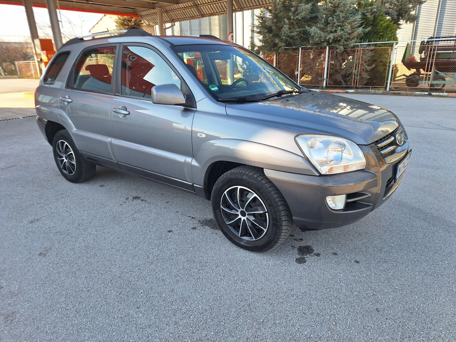 Kia Sportage CRDi, снимка 4 - Автомобили и джипове - 53820337