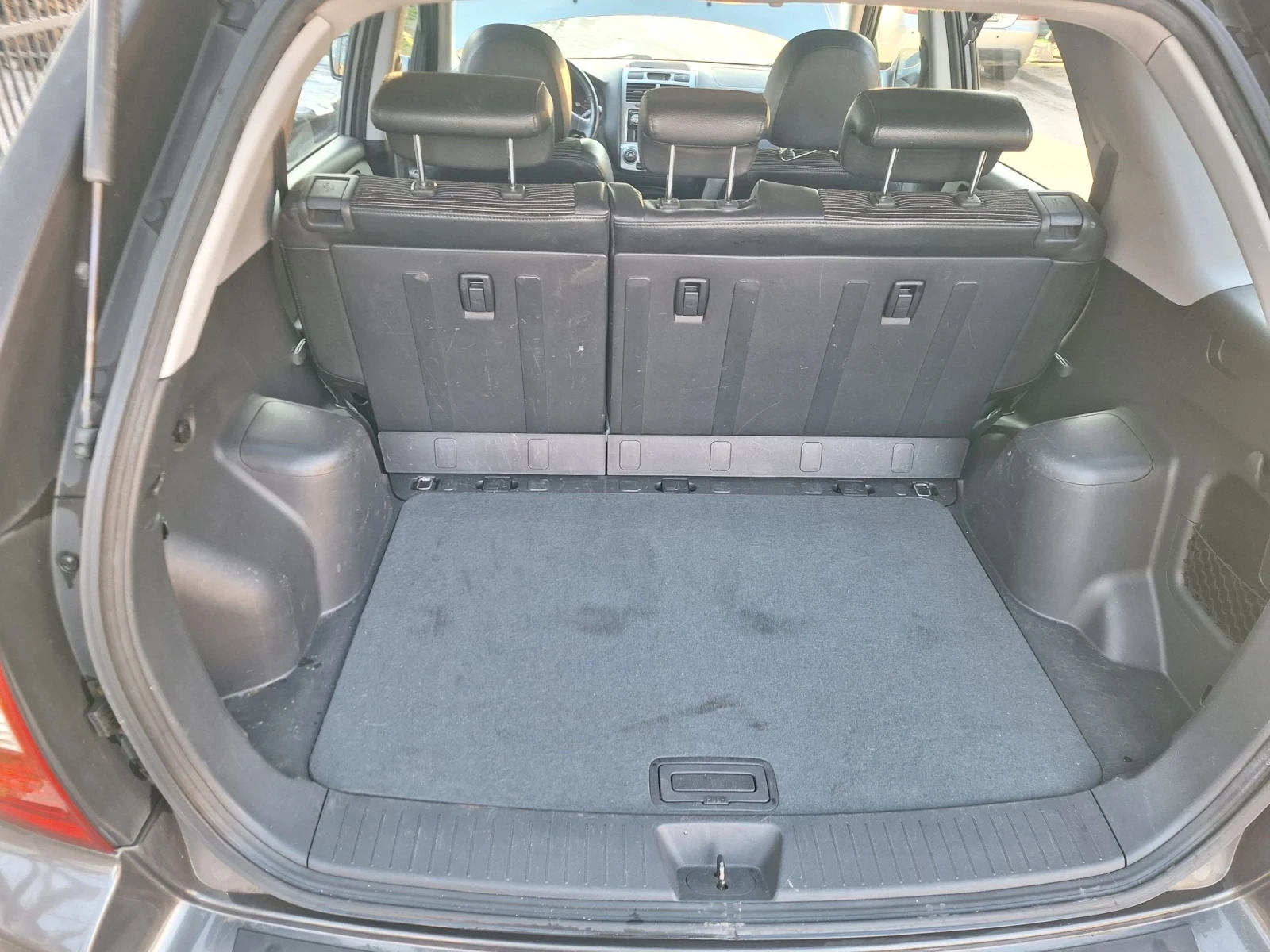 Kia Sportage CRDi, снимка 15 - Автомобили и джипове - 53820337