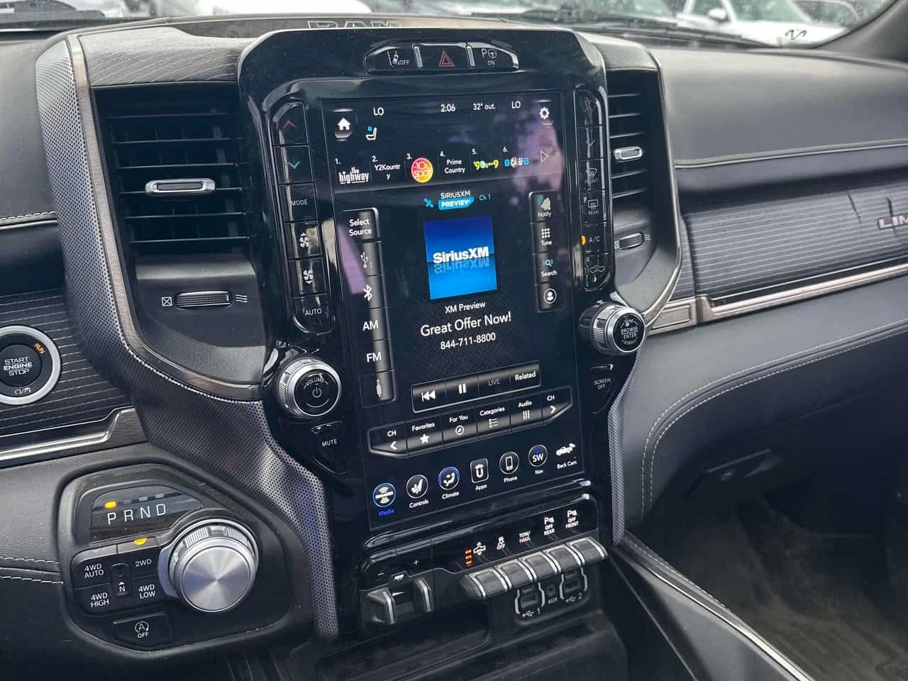 Dodge RAM 1500 Limited / Harman Kardon / 360 / ВЪЗДУХ , снимка 9 - Автомобили и джипове - 55590846