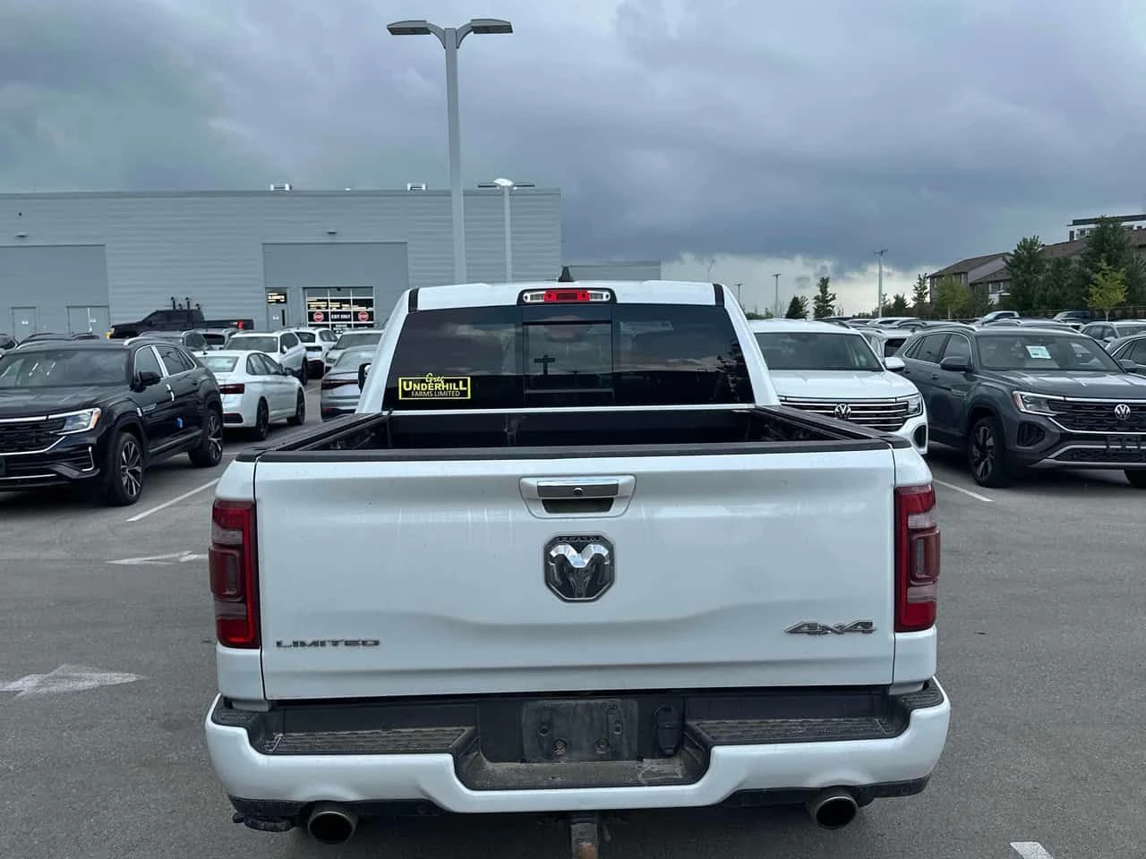Dodge RAM 1500 Limited / Harman Kardon / 360 / ВЪЗДУХ , снимка 4 - Автомобили и джипове - 55590846