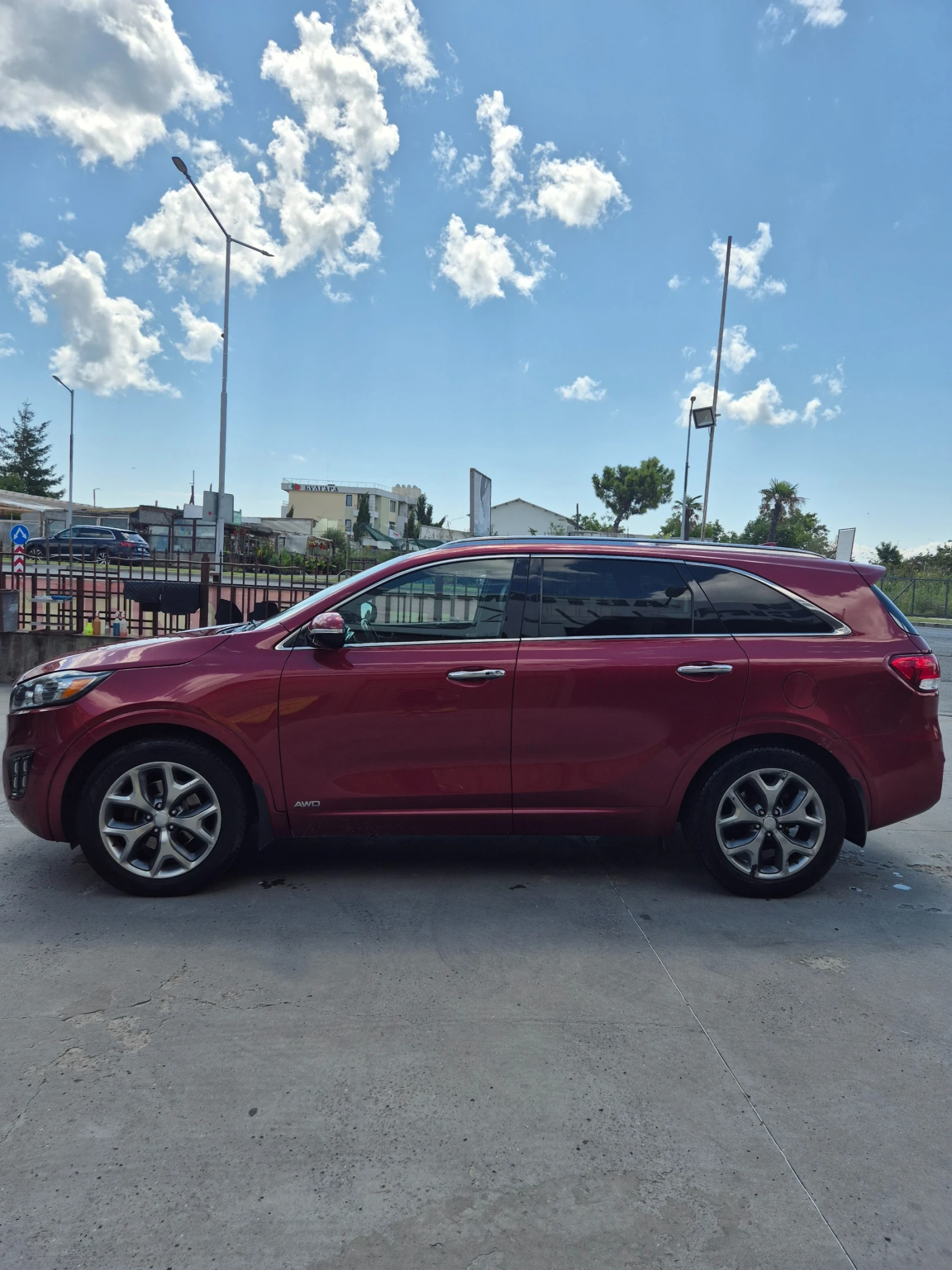 Kia Sorento, снимка 4 - Автомобили и джипове - 55665273