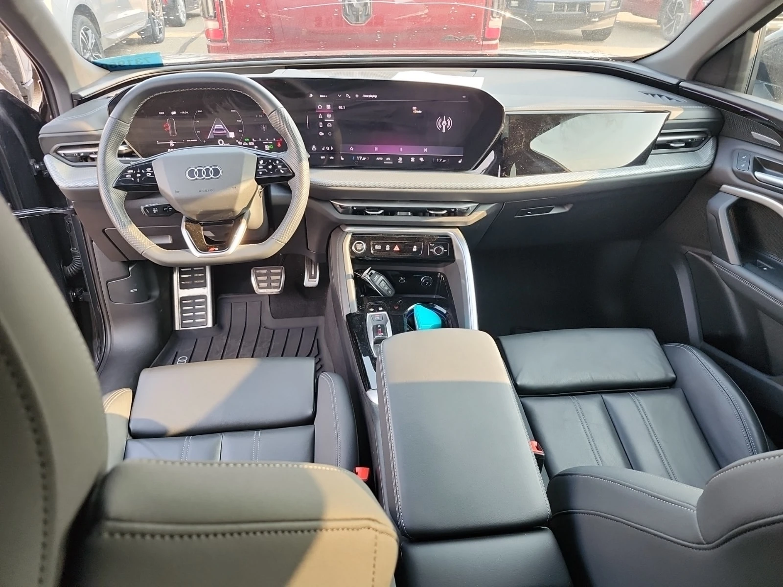 Audi Q5 * PROGRESSIV * АВТОКРЕДИТ БЕЗ ПЪРВОНАЧАЛНА ВНОСКА*, снимка 10 - Автомобили и джипове - 55888972