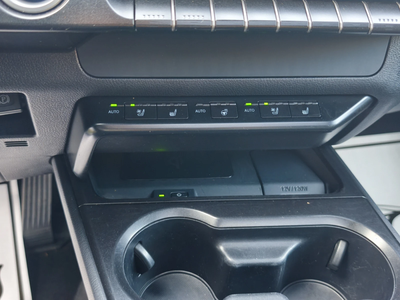 Lexus UX 300e Luxury ��������! | Mobile.bg � ����������� 12