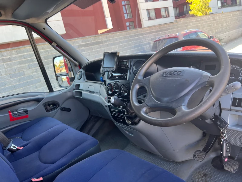 Iveco Daily 65C 65C18/3.0-180кс/ПЪТНА ПОМОЩ/ЛЕБЕДКА/ПАДАЩ БОРД6.5т, снимка 9 - Бусове и автобуси - 47171013