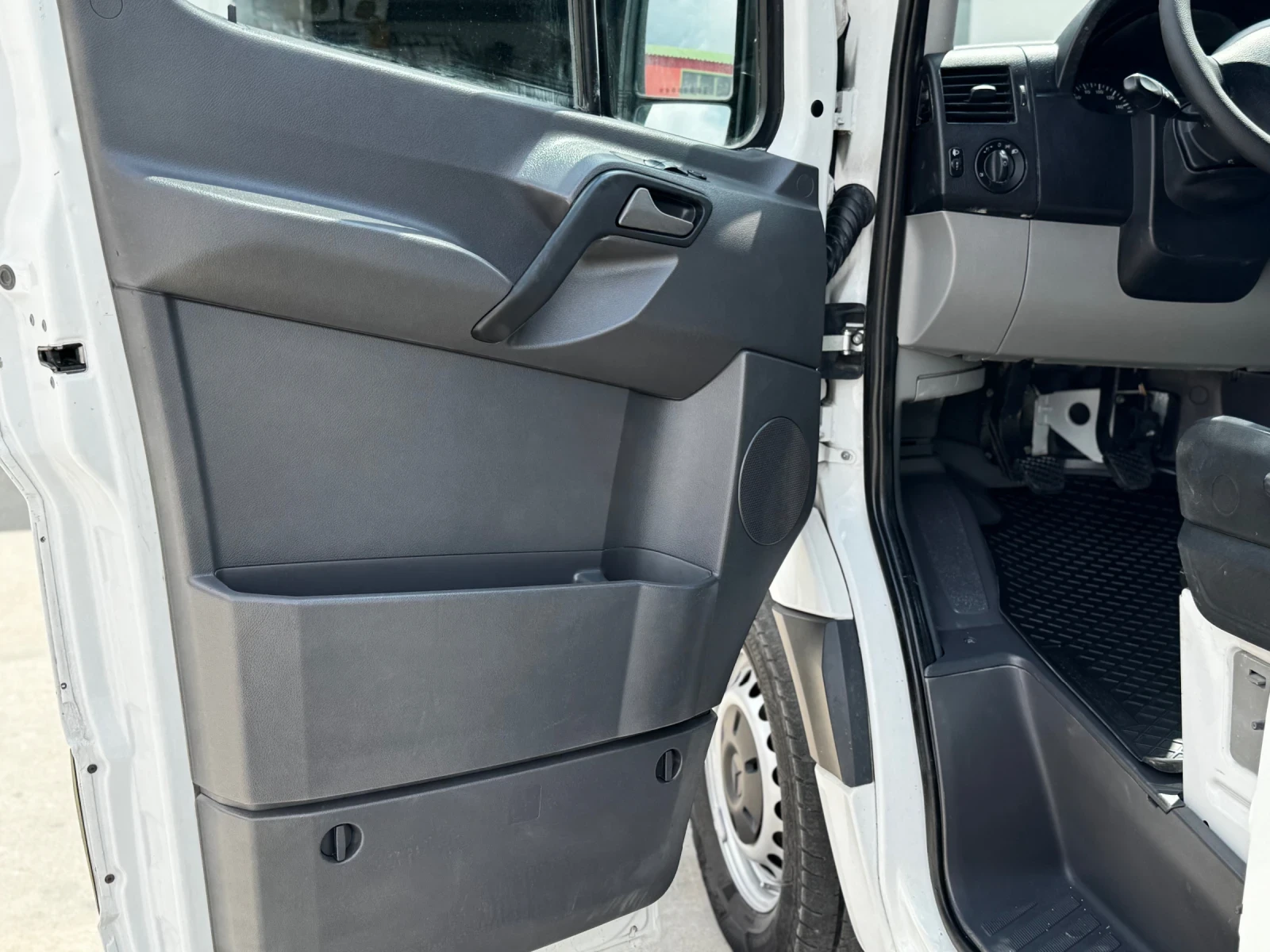 Mercedes-Benz Sprinter 516  - изображение 6