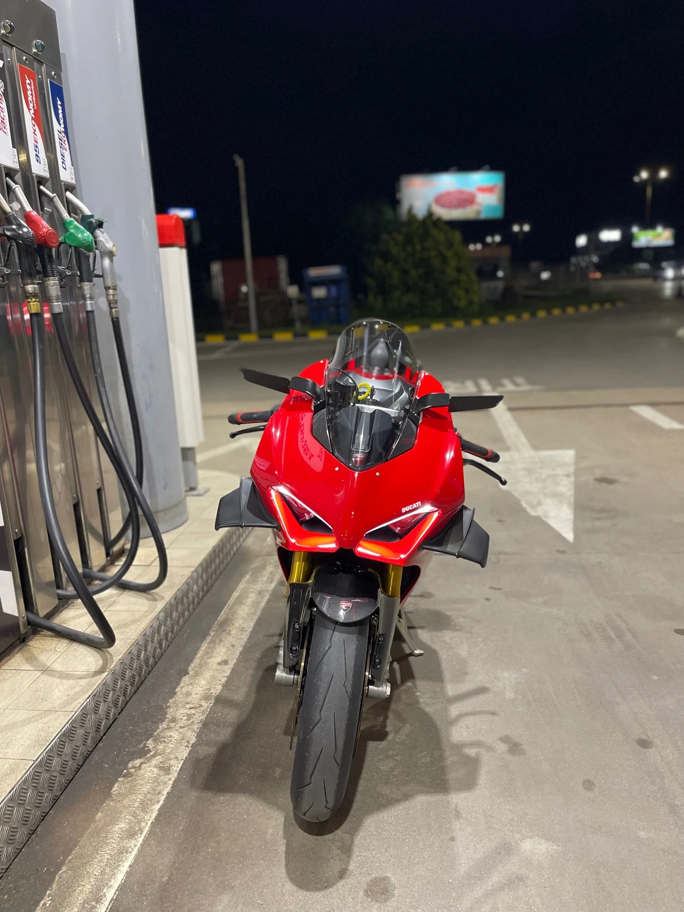 Ducati Panigale V4S - изображение 4