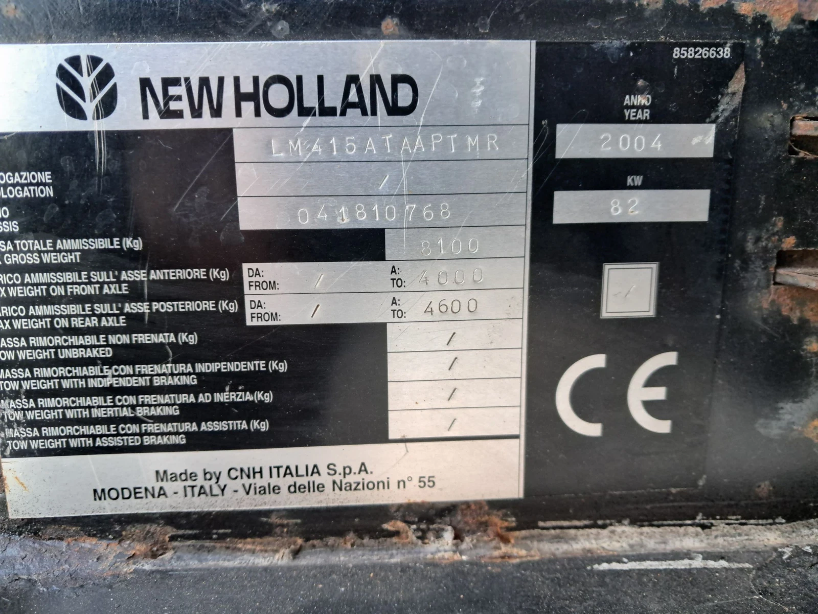 Телескопичен товарач New Holland Lm415 - изображение 7