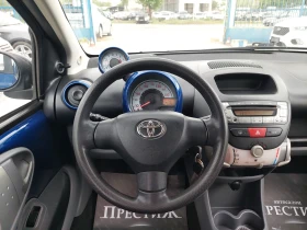 Toyota Aygo 1.0i - АВТОМАТИК, снимка 14