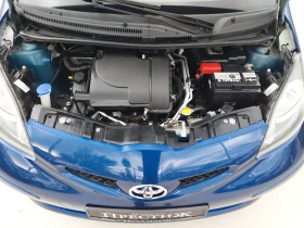 Toyota Aygo 1.0i - АВТОМАТИК, снимка 16