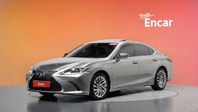 Lexus ES * ПАНО* LED* KEYLESS* Camera* ПОДГРЕВ* , снимка 1