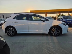 Toyota Corolla 1, 8 HYBRID A/T 122кс, снимка 6