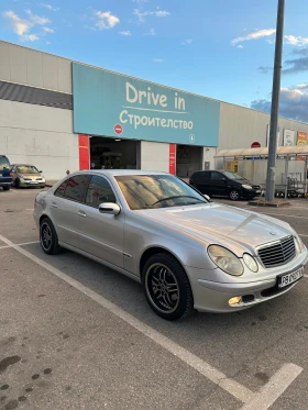 Mercedes-Benz E 220, снимка 6