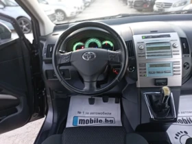 Toyota Corolla verso 2.2, Италия , снимка 12