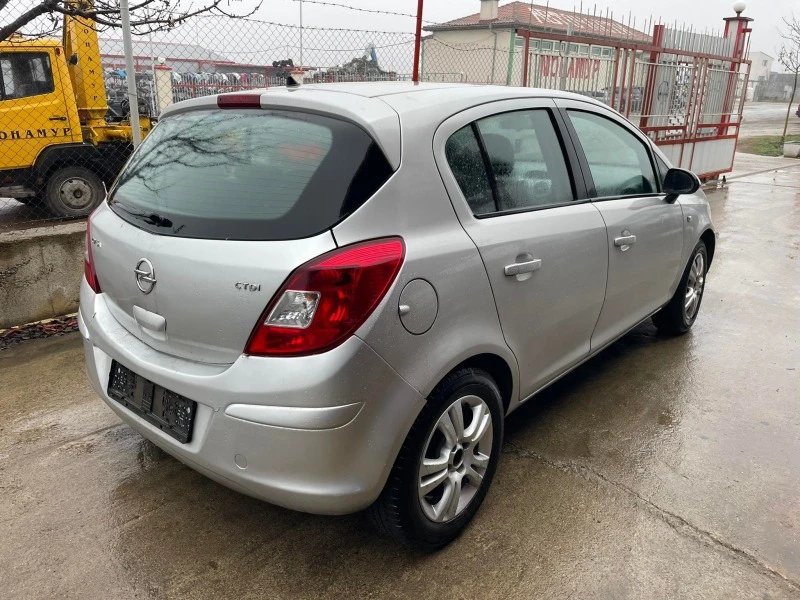 Opel Corsa 1.3, снимка 5 - Автомобили и джипове - 39256320