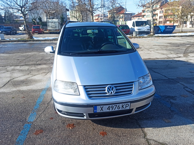 VW Sharan, снимка 1 - Автомобили и джипове - 45945716
