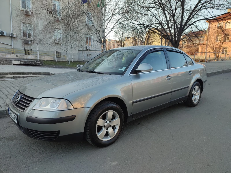 VW Passat, снимка 8 - Автомобили и джипове - 49069815