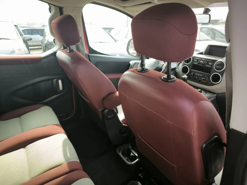 Citroen Berlingo 1.6i, снимка 11 - Автомобили и джипове - 49305165