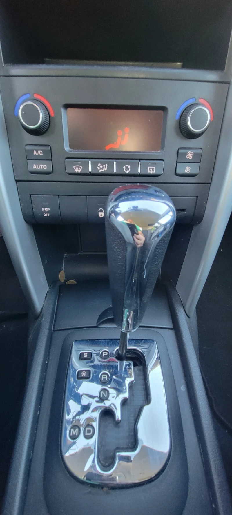 Peugeot 207, снимка 6 - Автомобили и джипове - 52567953