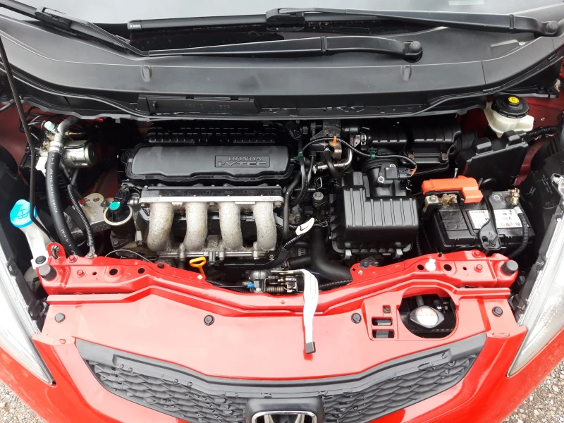 Honda Jazz 1.4I-100k.c* ОТЛИЧНА * , снимка 17 - Автомобили и джипове - 52281823
