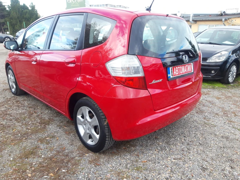 Honda Jazz 1.4I-100k.c* ОТЛИЧНА * , снимка 7 - Автомобили и джипове - 52281823