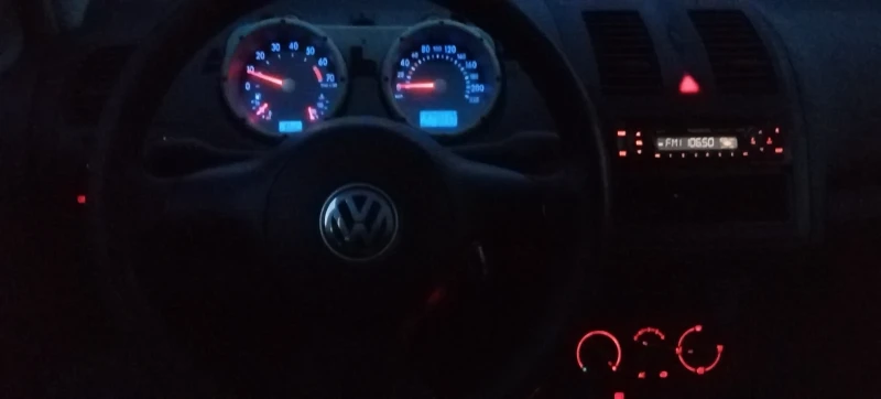 VW Polo, снимка 7 - Автомобили и джипове - 52553172